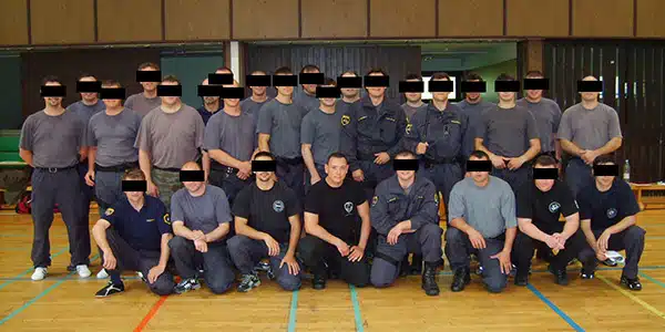 Alpha Krav Maga! Effektive Selbstverteidigung für Kinder, Jugendliche und Erwachsene bei den Krav Maga Experten Kaiserslautern, Karlsruhe und Leimen (Heidelberg). Alpha Krav Maga! Effektive Selbstverteidigung für Kinder, Jugendliche und Erwachsene bei den Krav Maga Experten Kaiserslautern, Karlsruhe und Leimen (Heidelberg).